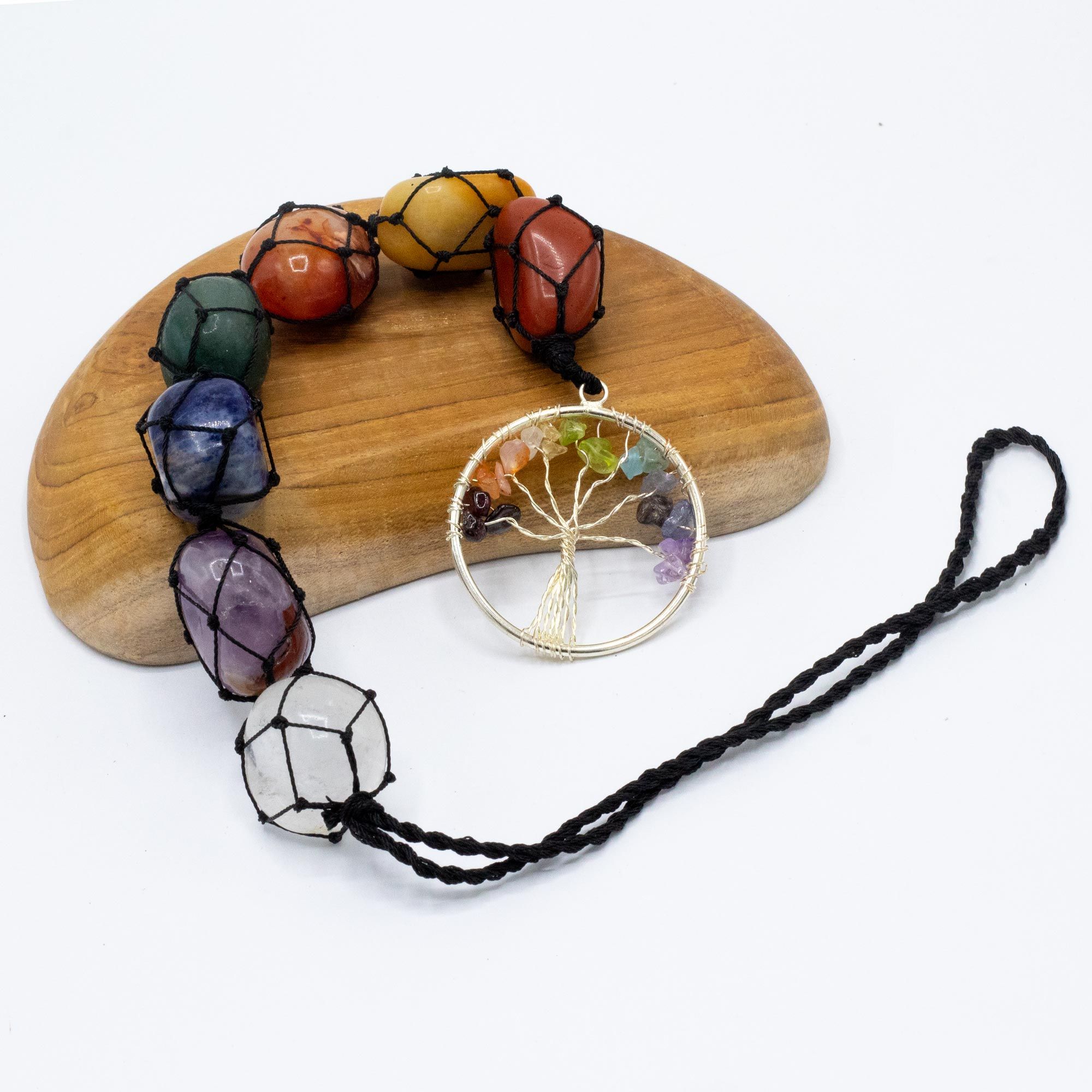 bG9jYWw6Ly9tZWRpYS85Si8yRS82MFIzMEMxRzZXVDMyRTlKLzdmYTVhNjYwLmpwZWc.jpg Hanging Chakra Stone Pendant - Tree of Life - Image 2
