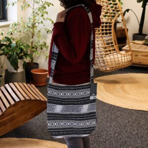 Jacquard Natural Bags - Urban Caravan - Nomad Carryall