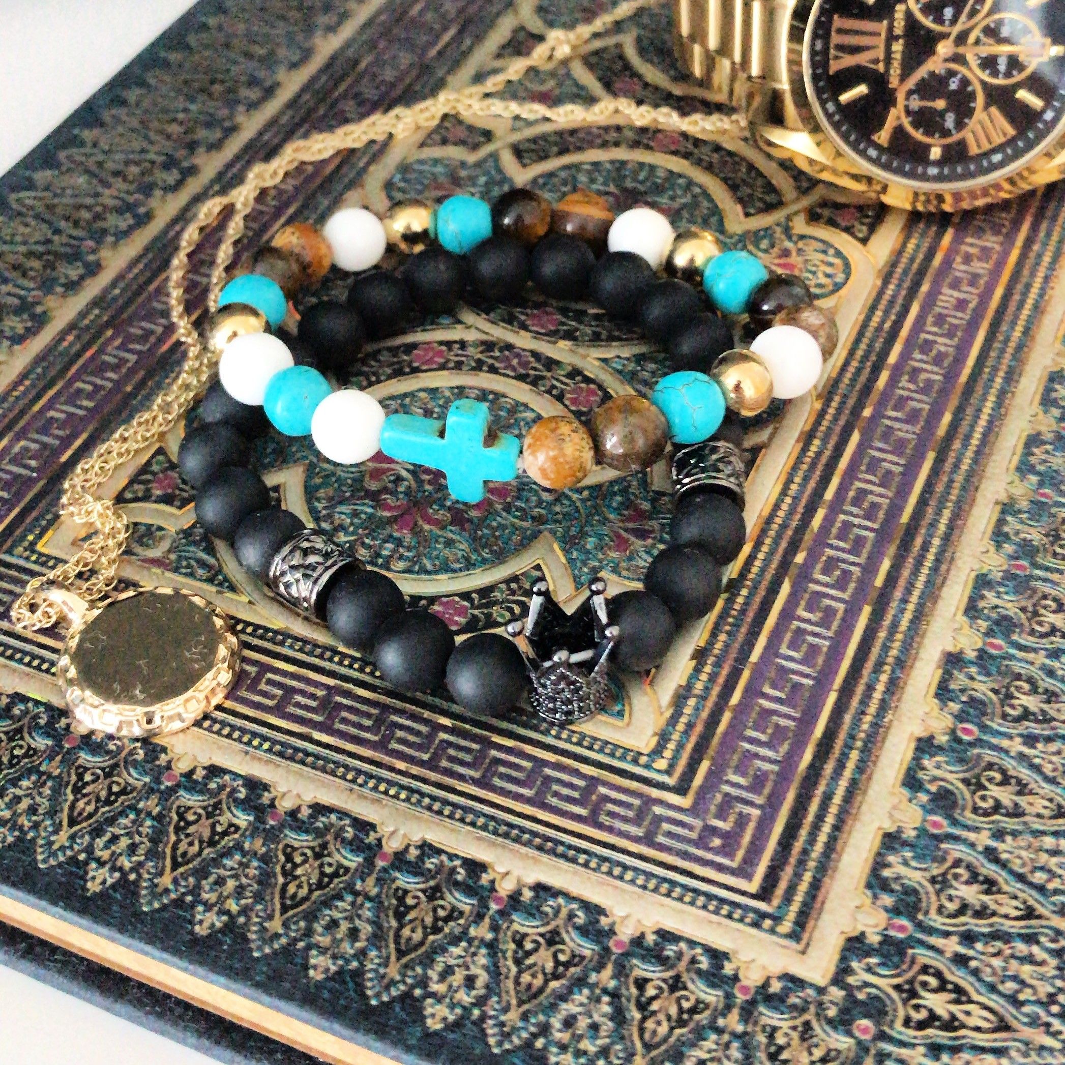 bG9jYWw6Ly9tZWRpYS85UC82RS82MFIzMEMxRzZNUks2RTlQLzY5YmVlZWQ4LmpwZWc.jpg Hamsa / Black Agate - Gemstone Bracelet