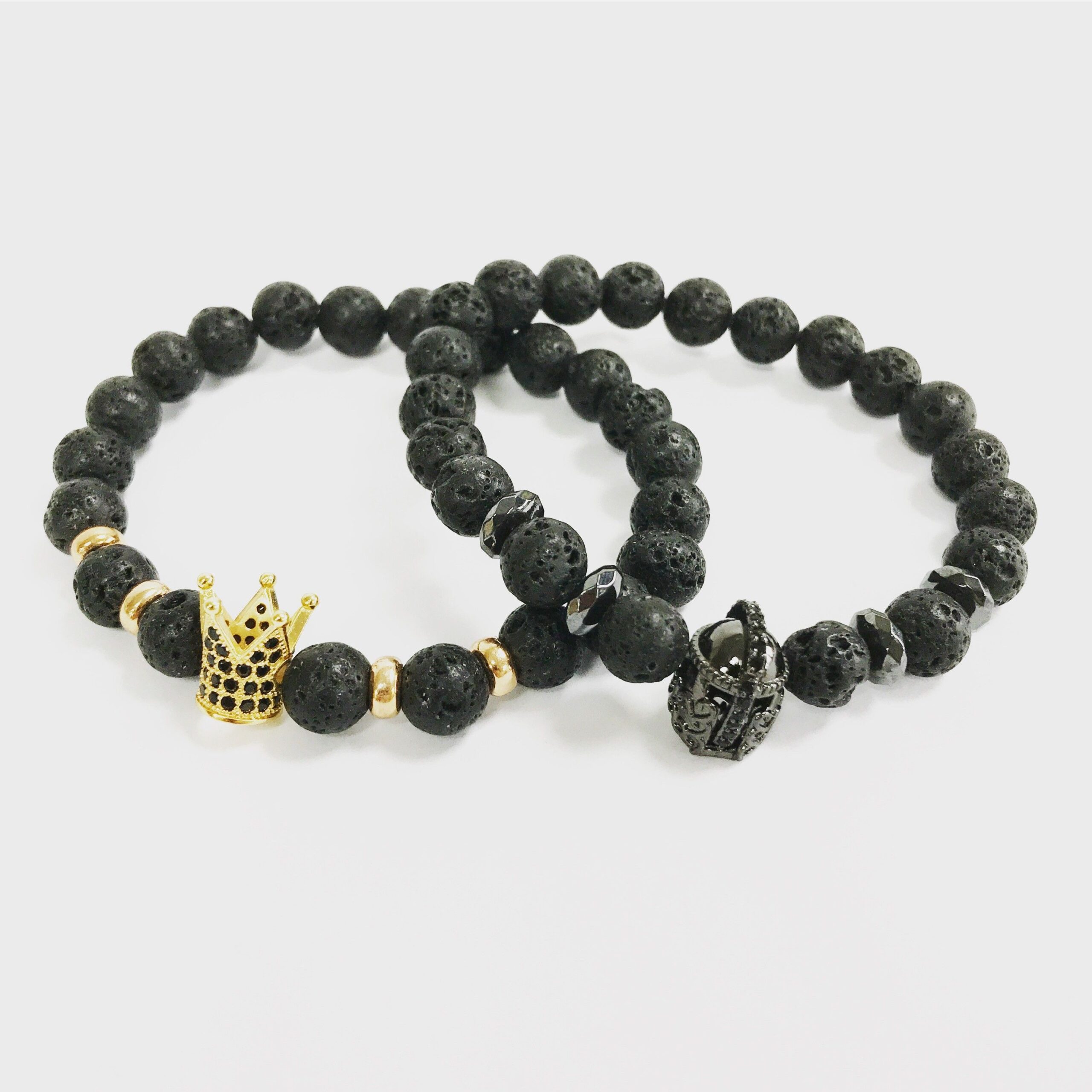 bG9jYWw6Ly9tZWRpYS85US82RS82MFIzMEMxRzZNUks2RTlRLzhlMDBmM2VmLmpwZWc-1.jpg Gold Crown / Lava Stone - Gemstone Bracelet