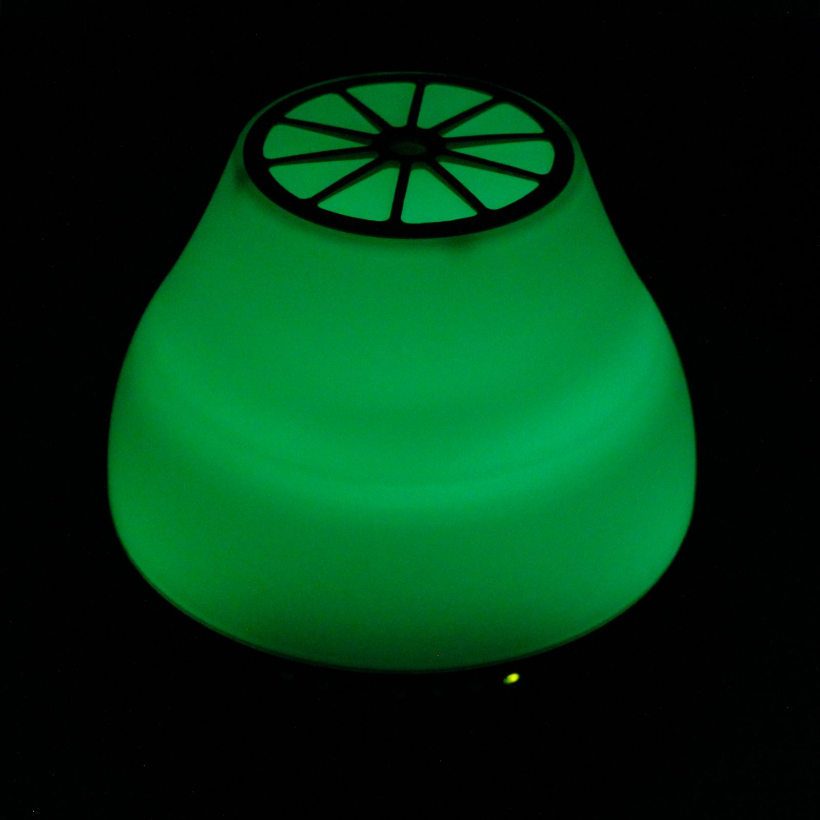 bG9jYWw6Ly9tZWRpYS85US9DRC82MFIzMEMxRzZNVktDRDlRLzNlMDBhYTk5LmpwZWc.jpg Viennese Atomiser - Bluetooth Speaker - USB - Colour Change - Timer - Image 5