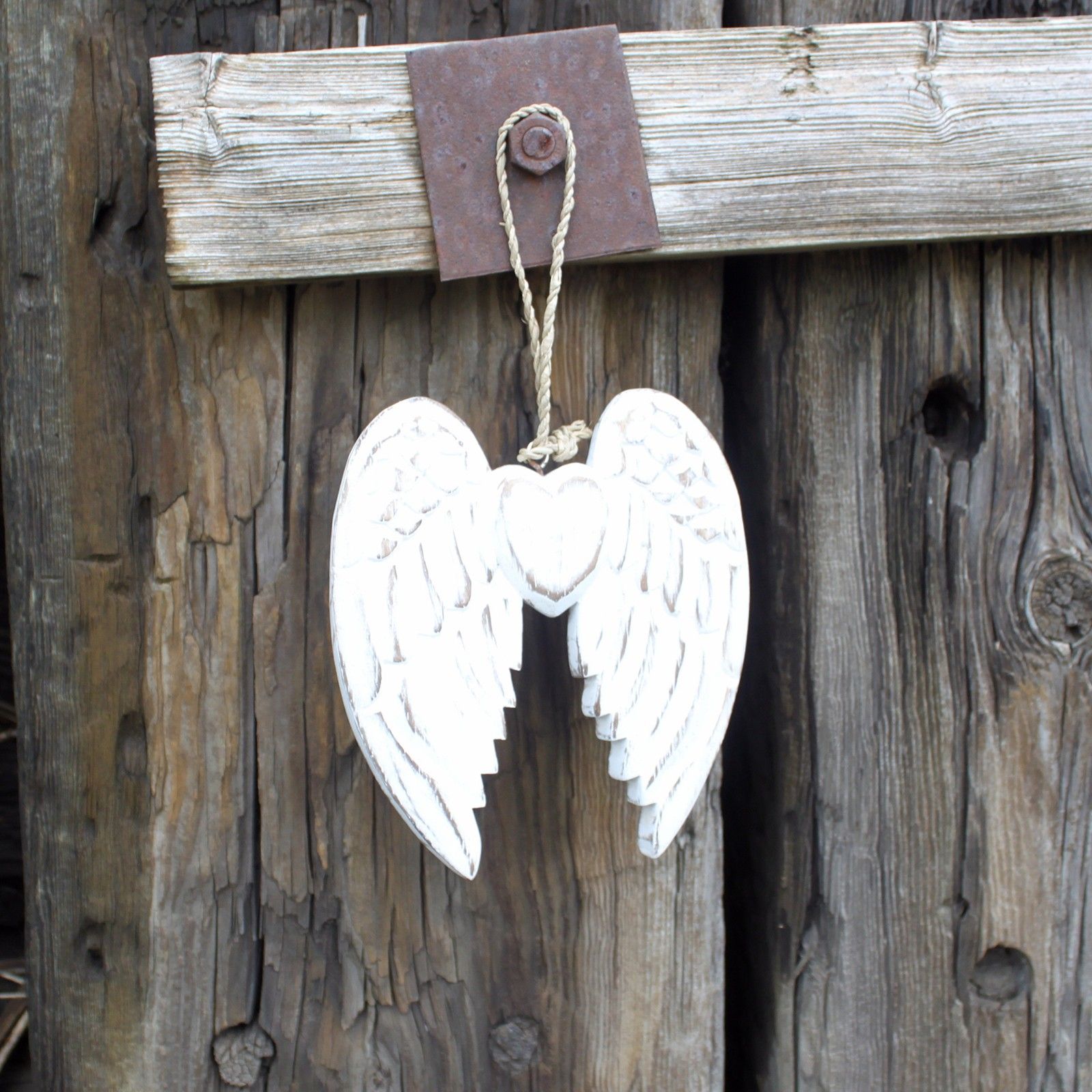 bG9jYWw6Ly9tZWRpYS85Ui9FRS82MFIzMEMxRzZHVDNFRTlSLzhjMzhiNGMxLmpwZWc.jpg Hand Crafted Small Double Angel Wing & Heart - 15cm - Image 3