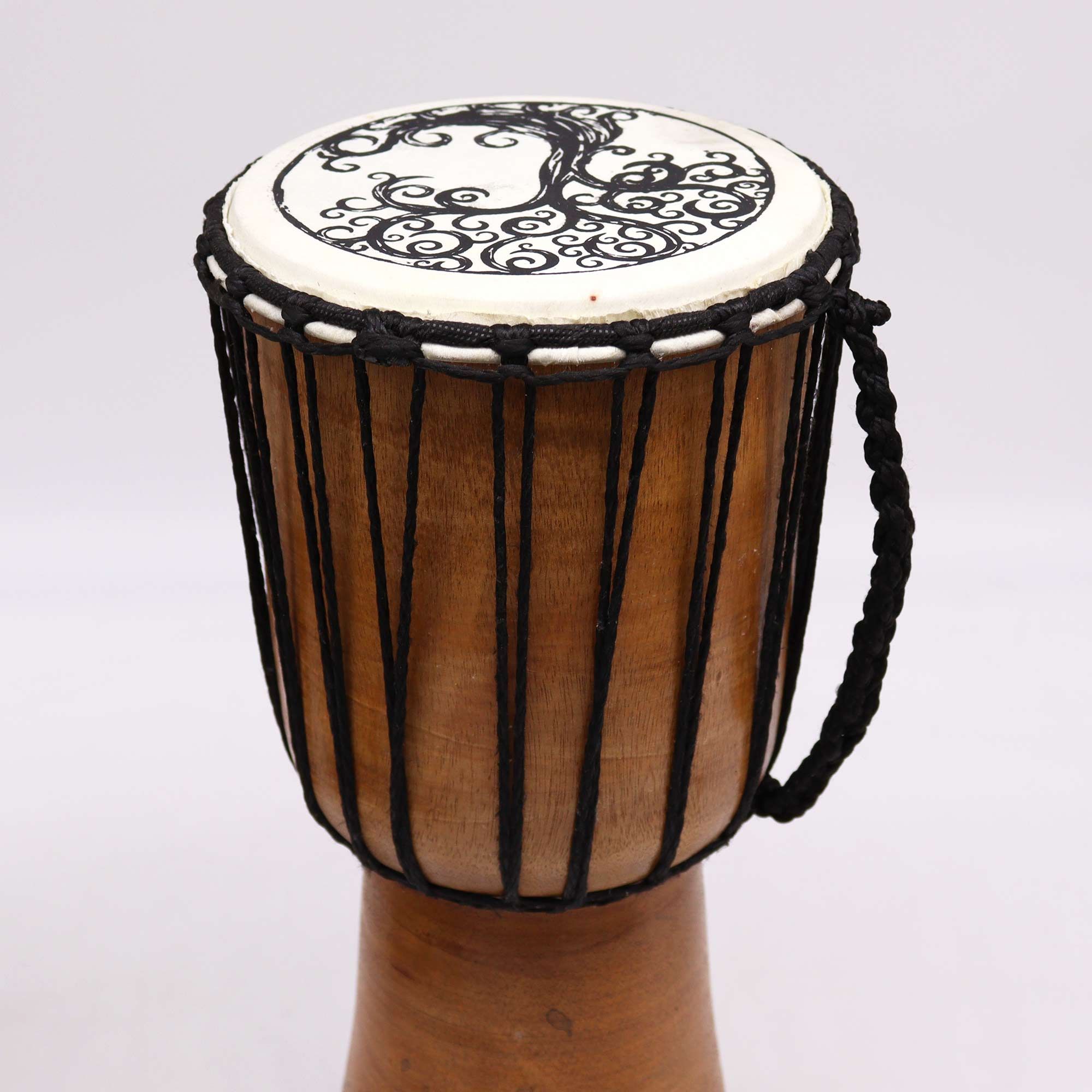 bG9jYWw6Ly9tZWRpYS85Uy9BQy82MFIzMEMxRzZXUjNBQzlTL2M0NjBmMzY1LmpwZWc.jpg Tree of Life Wide Top Djembe Drum - 18cm - Image 2
