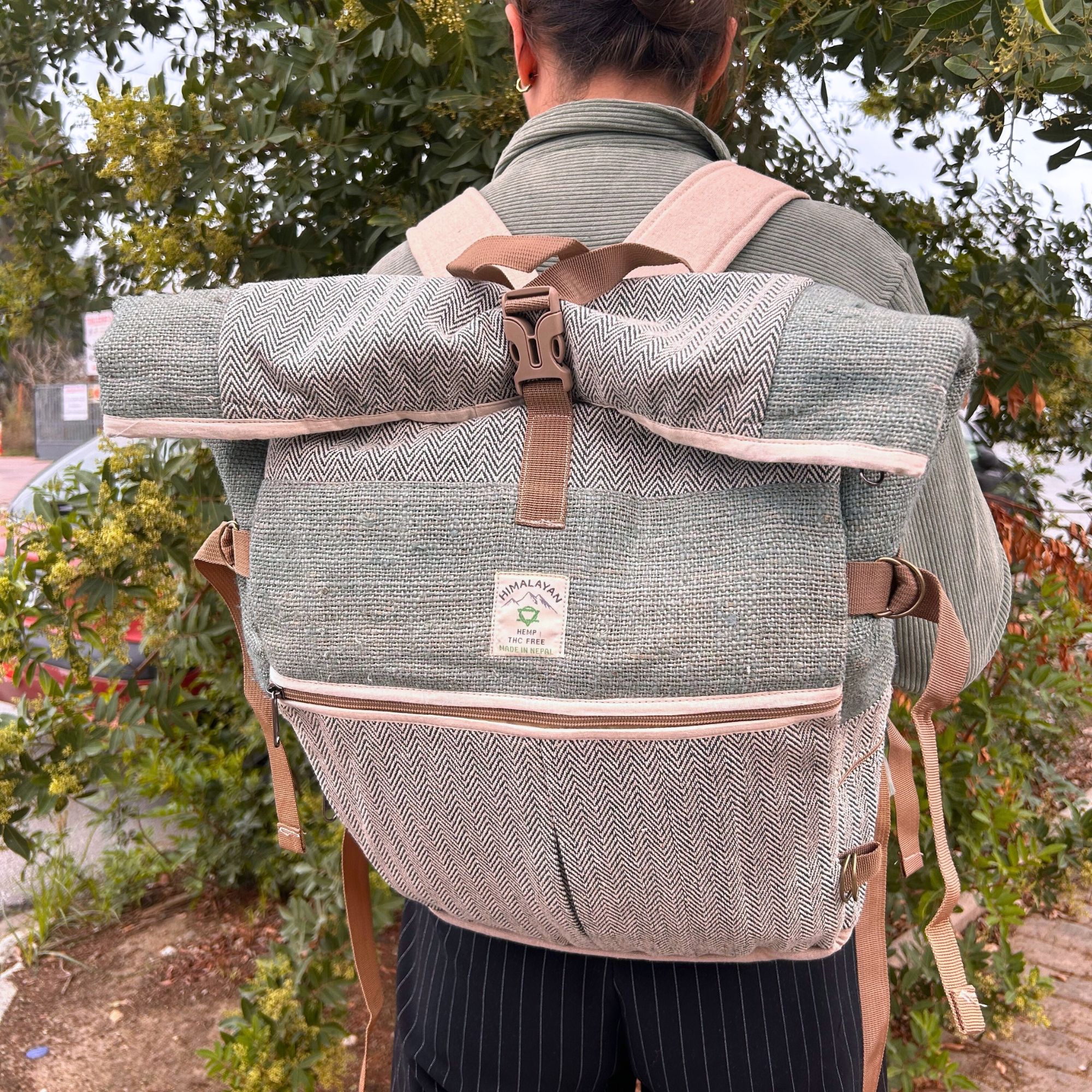 bG9jYWw6Ly9tZWRpYS8xRy8wQy82MFIzMEMxRzZXVEswQzFHL2NiNzMzZWQ5LmpwZWc.jpg Hemp Trekking Rolling Backpack - Sage - Image 3