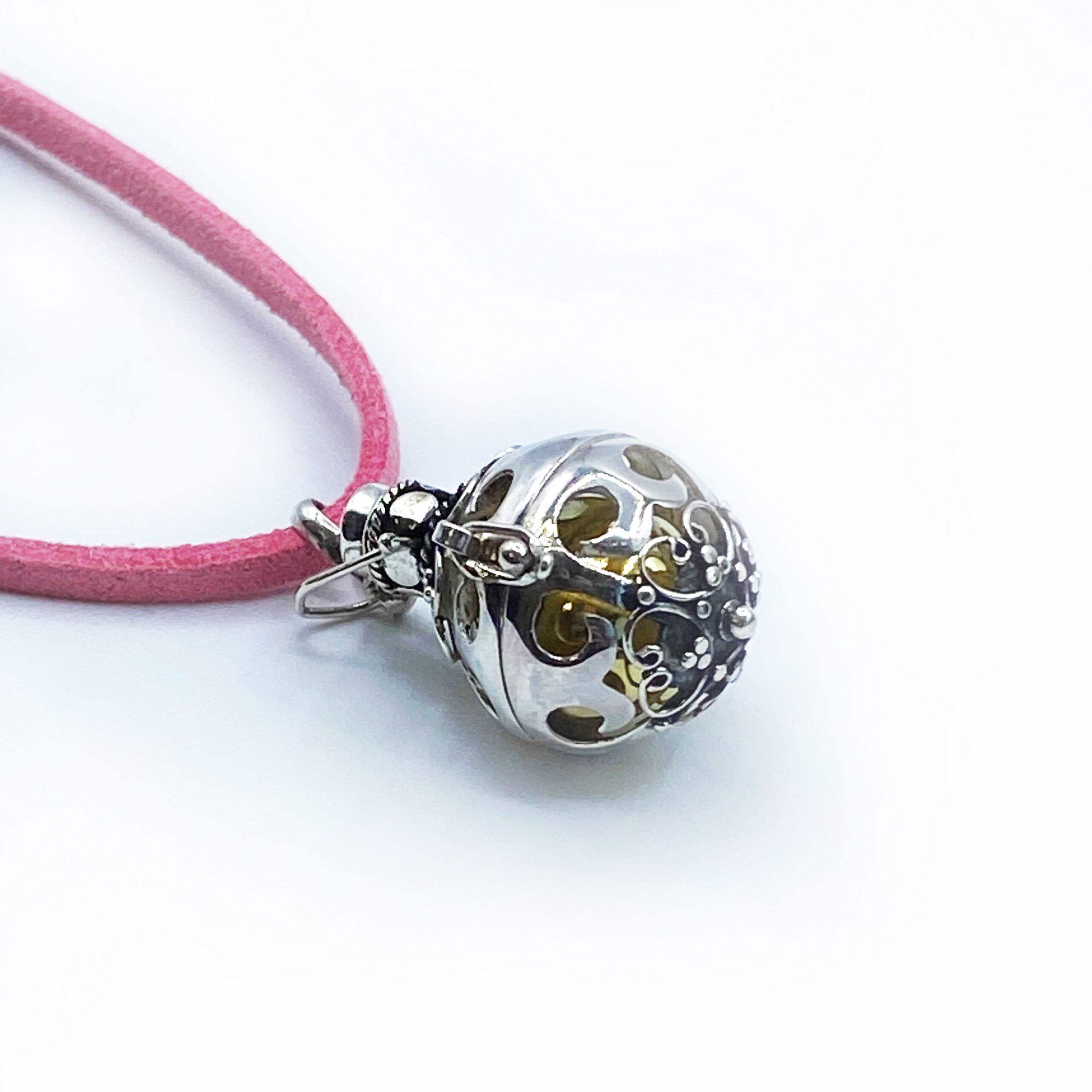 bG9jYWw6Ly9tZWRpYS8xRy9BRC82MFIzMEMxRzZDVDNBRDFHL2U4ZWI1MDIxLmpwZWc.jpg Silver Angel Bell - Seduction - 16mm - Image 2