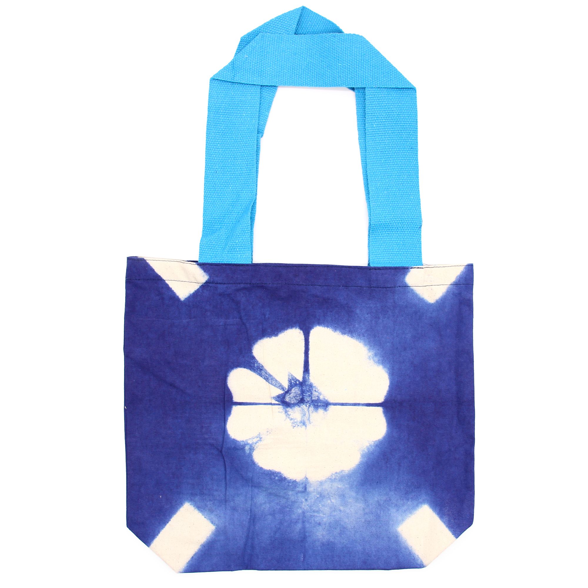 bG9jYWw6Ly9tZWRpYS8xSy8wRS82MFIzMEMxRzZSVzMwRTFLL2Y5NWExODU2LmpwZWc.jpg Natural Tye-Dye Cotton Bag (8oz) - 38x42x12cm - Blue Flower - Blue Handle