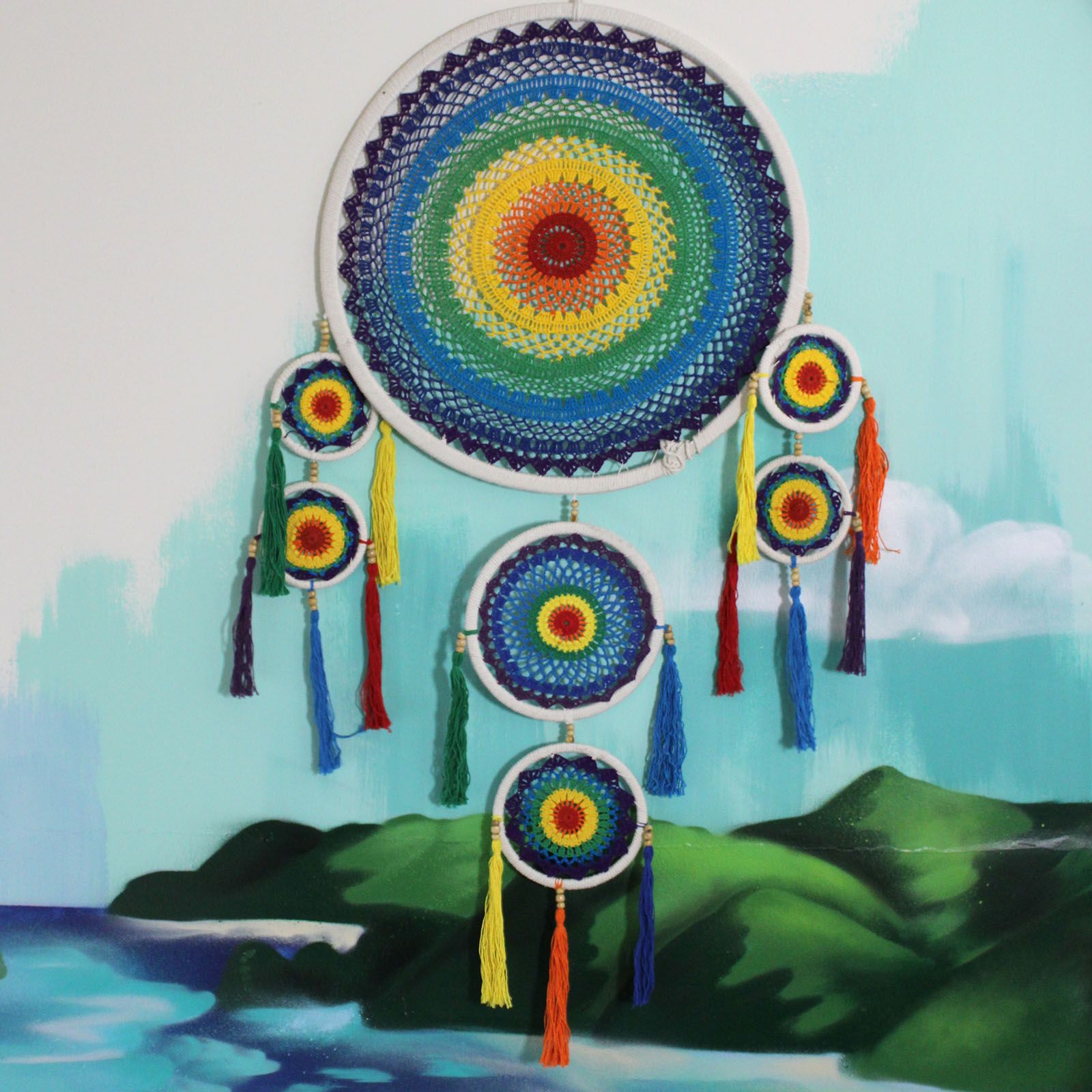 bG9jYWw6Ly9tZWRpYS8xTi9KRC82MFIzMEMxRzZSVEtKRDFOLzdiZGZlNTQ3LmpwZWc-1.jpg Extra Large Dreancatcher - Vivid Rainbow - Image 7