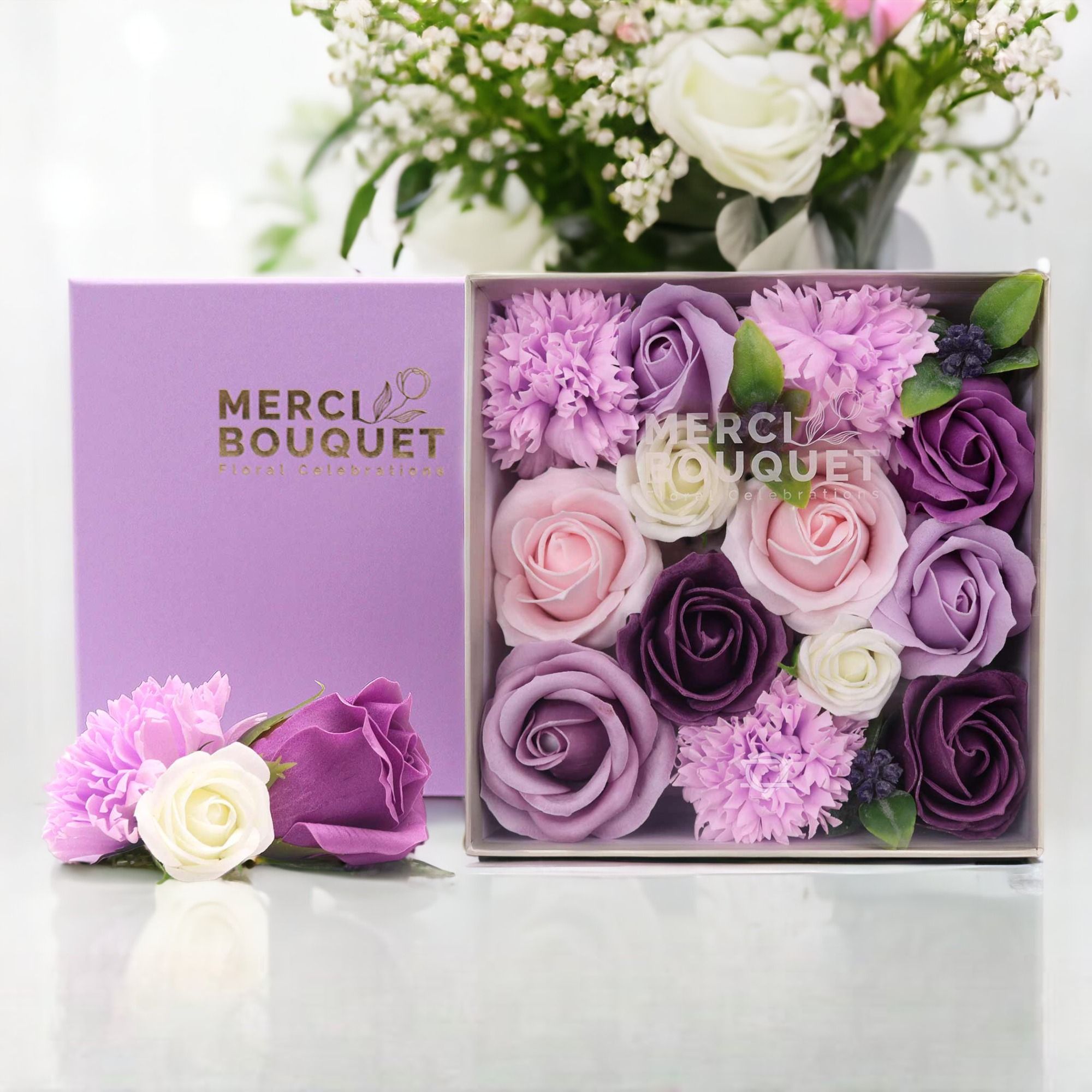 bG9jYWw6Ly9tZWRpYS8xUC80RC82MFIzMEMxRzZXUjM0RDFQLzBkZjA4NTA5LmpwZWc.jpg Square Box - Lavender Rose & Carnation - Image 5
