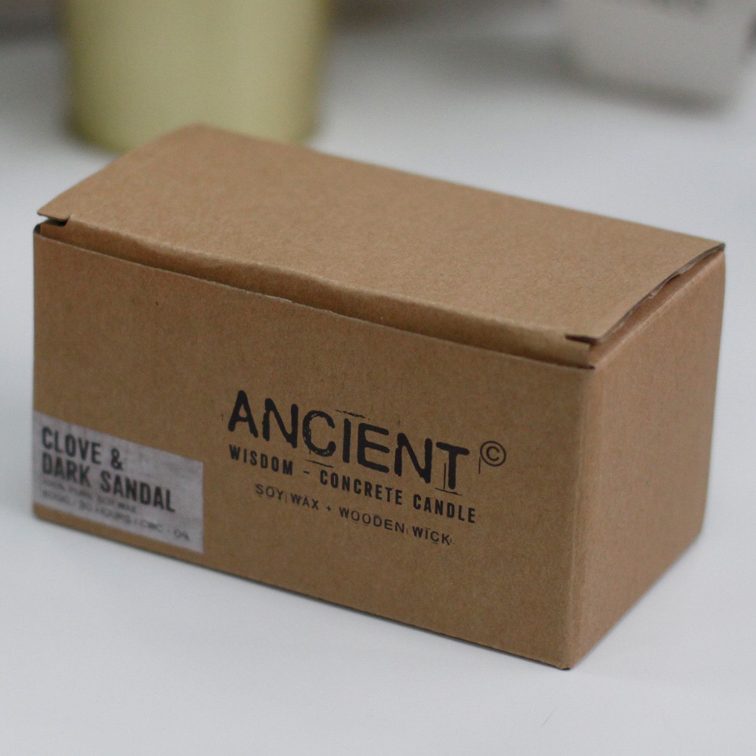 bG9jYWw6Ly9tZWRpYS8xUS8wRC82MFIzMEMxRzZNVEswRDFRL2M1Njk4ZjYwLmpwZWc-1.jpg Large Spiced South Sea Lime Candle UK | Wooden Wick Concrete Candle - Image 7