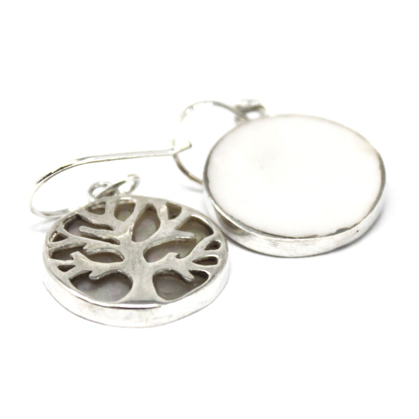 bG9jYWw6Ly9tZWRpYS8xUy9FRC82MFIzMEMxRzZNUzNFRDFTL2UyMTA1NDQ5LmpwZWc.jpg Tree of Life Silver Earrings 15mm - Mother of Pearl - Image 3