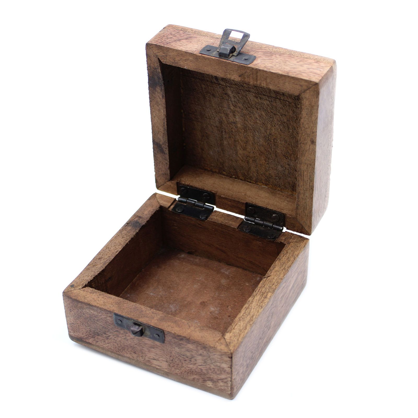 bG9jYWw6Ly9tZWRpYS9IRy9HQy82MFIzMEMxRzZSUjNHQ0hHLzlhMGU5N2U0LmpwZWc.jpg White Washed Wooden Box - 4x4 Aztec Design - Image 4