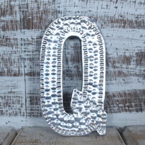 Sm Arty Aluminum Letters - Q