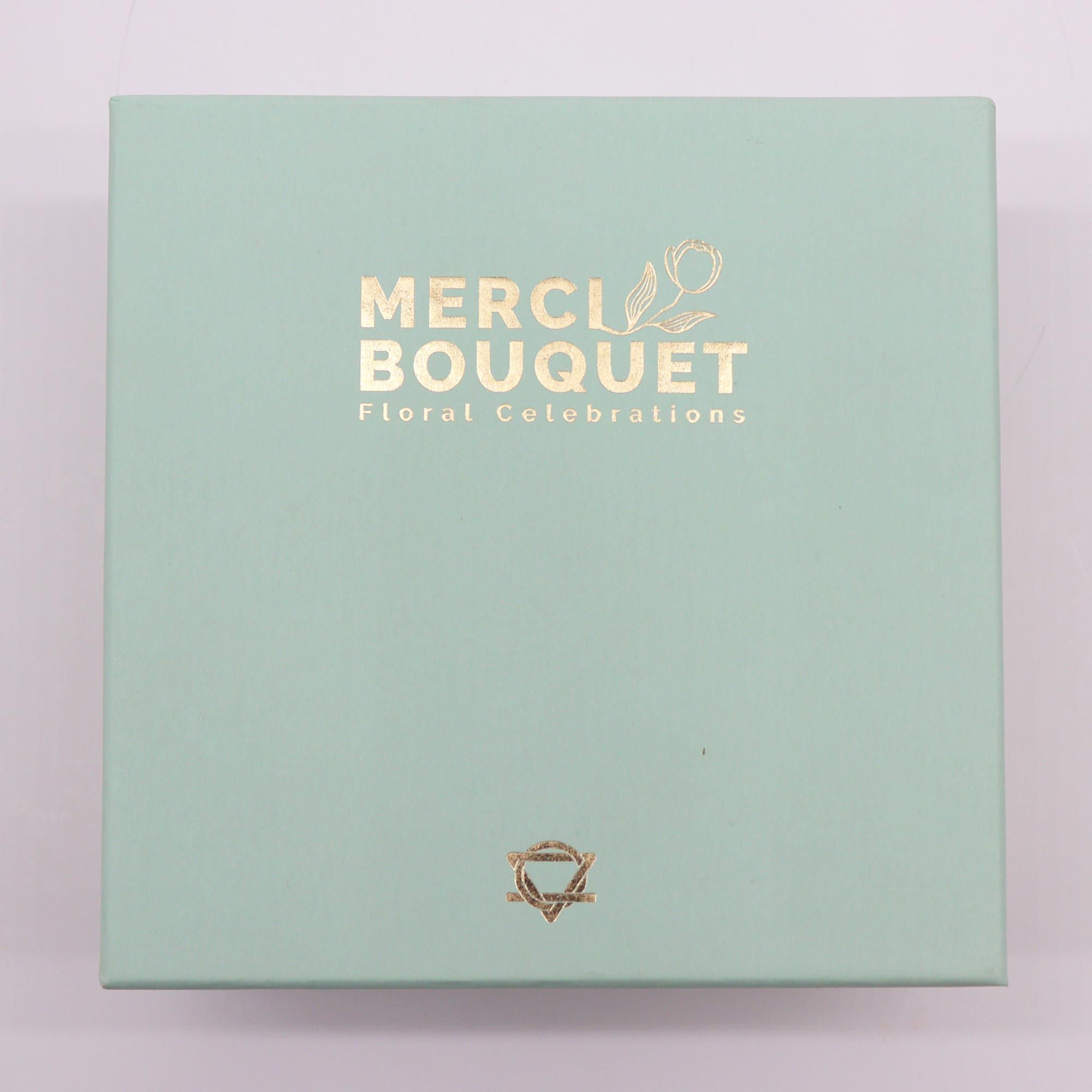 bG9jYWw6Ly9tZWRpYS9IUC80Qy82MFIzMEMxRzZXUjM0Q0hQLzBmM2MyOGE3LmpwZWc.jpg Square Box - Wedding Blessings - White & Ivory - Image 3