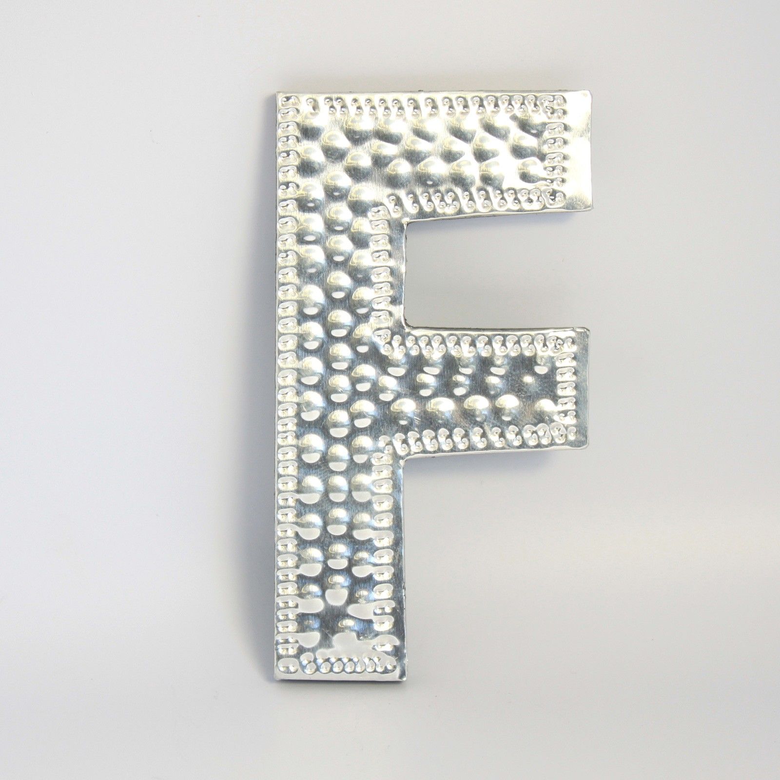 bG9jYWw6Ly9tZWRpYS9IUy84Qy82MFIzMEMxRzZHVDM4Q0hTLzU1M2U5OTFkLmpwZWc.jpg Sm Arty Aluminum Letters - F - Image 5