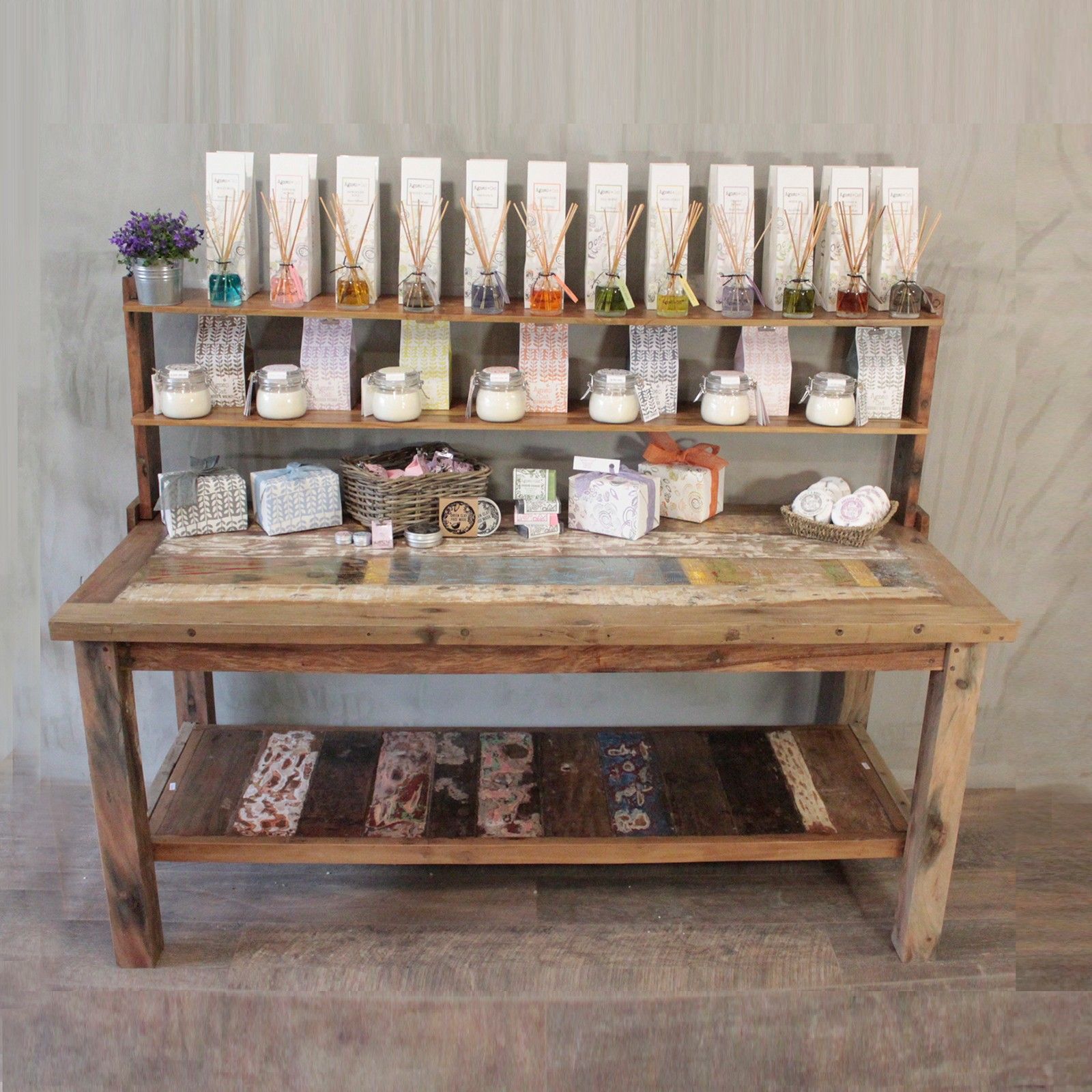 bG9jYWw6Ly9tZWRpYS9IUy8wRC82MFIzMEMxRzZNUzMwREhTL2M4YzRlMzBlLmpwZWc.jpg A&C 1.8m Standard Table with top shelf