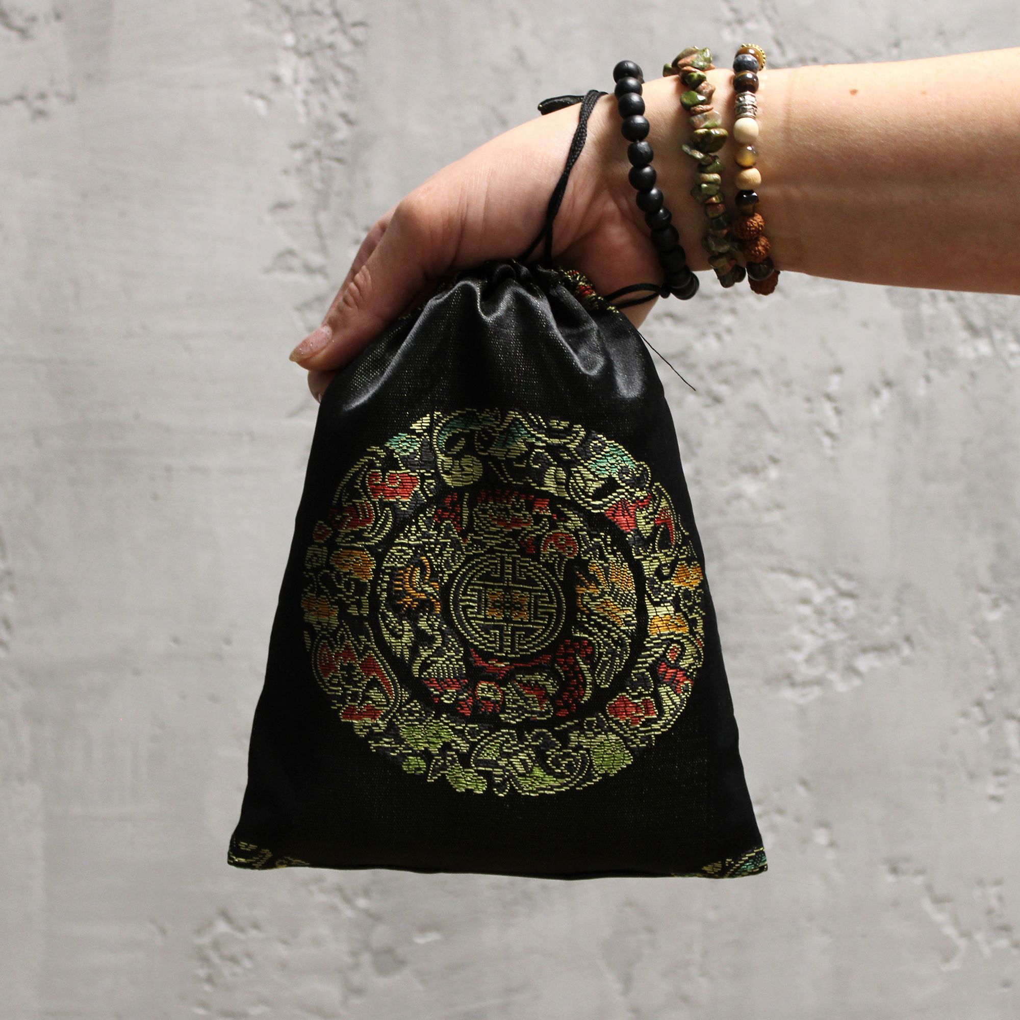 bG9jYWw6Ly9tZWRpYS9IUy9FQy82MFIzMEMxRzZSVktFQ0hTLzQ1NDZkMWM2LmpwZWc-1.jpg Lotus Flower Singing Bowl Set - Image 7