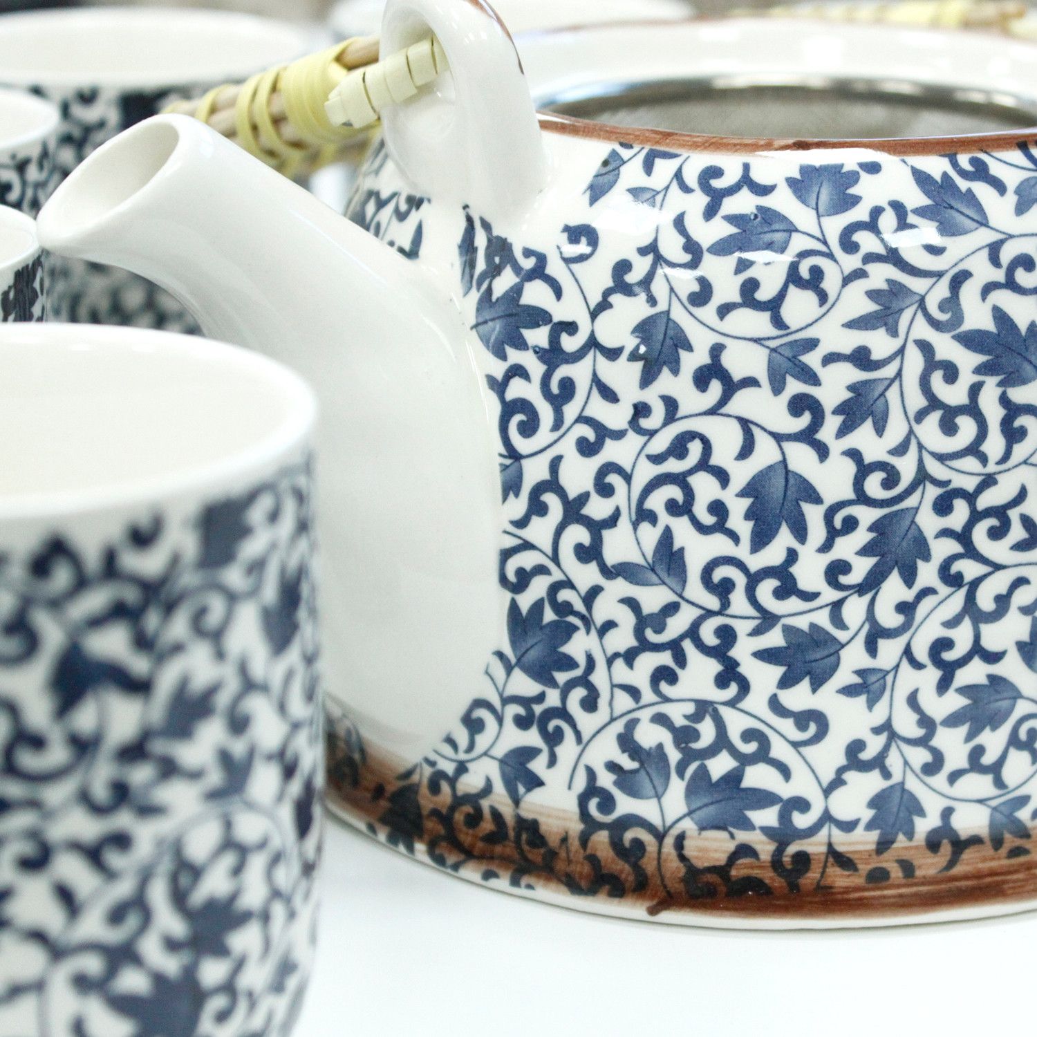bG9jYWw6Ly9tZWRpYS9TSy9HQy82MFIzMEMxRzZNVDNHQ1NLL2Q5MDVjNzhjLmpwZWc.jpg Herbal Teapot Set - Blue Pattern - Image 3