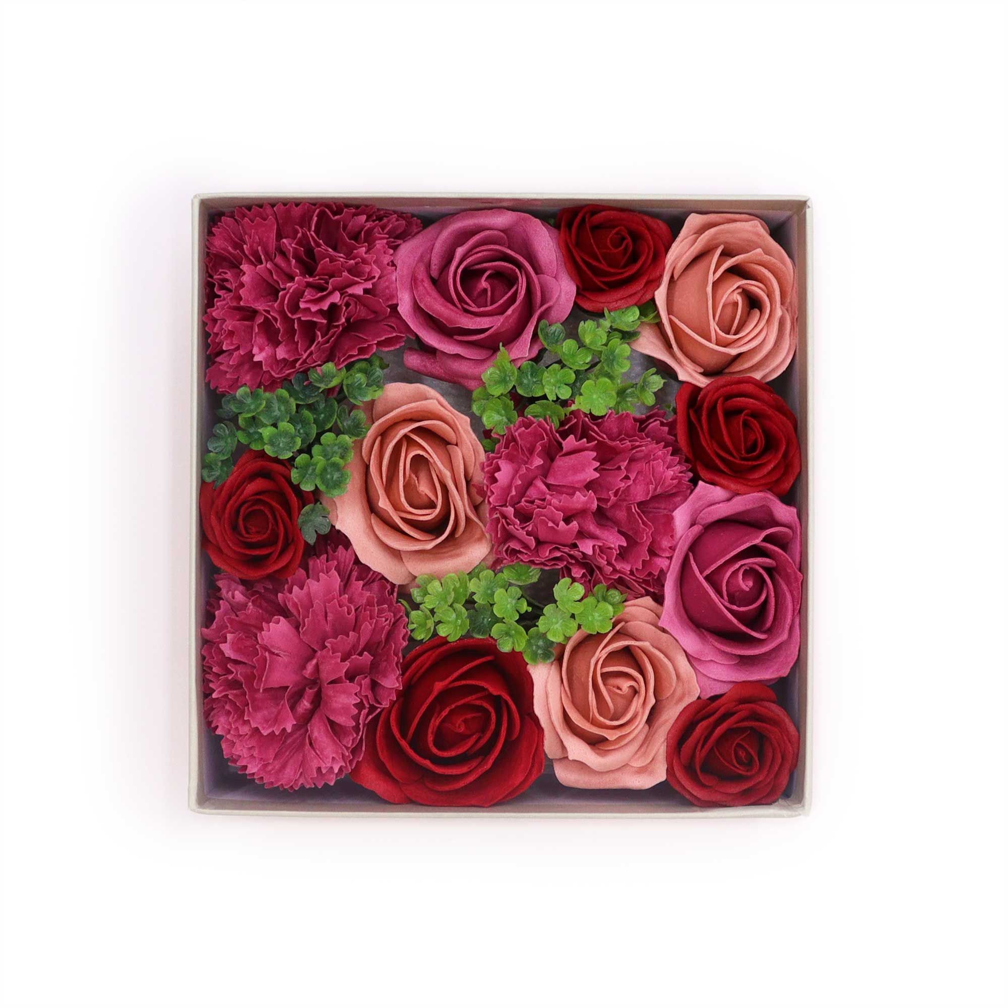 bG9jYWw6Ly9tZWRpYS9TTS80Qy82MFIzMEMxRzZXUjM0Q1NNLzA2YzU2MWIzLmpwZWc.jpg Square Box - Vintage Roses