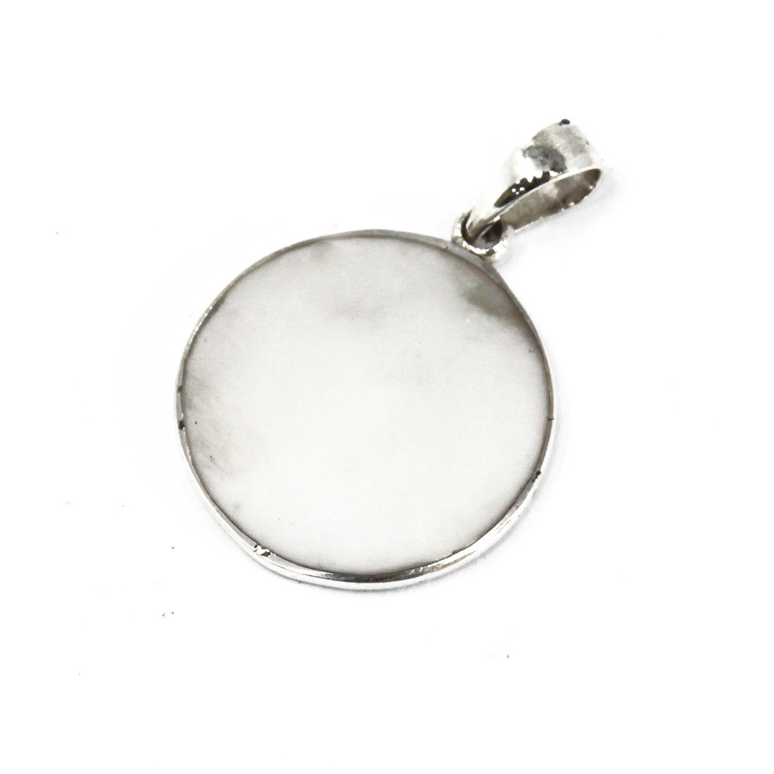 bG9jYWw6Ly9tZWRpYS9TUy9FQy82MFIzMEMxRzZNUzNFQ1NTLzY2MmM2ZDY0LmpwZWc.jpg Tree of Life Silver Pendant 22mm - Mother of Pearl - Image 2