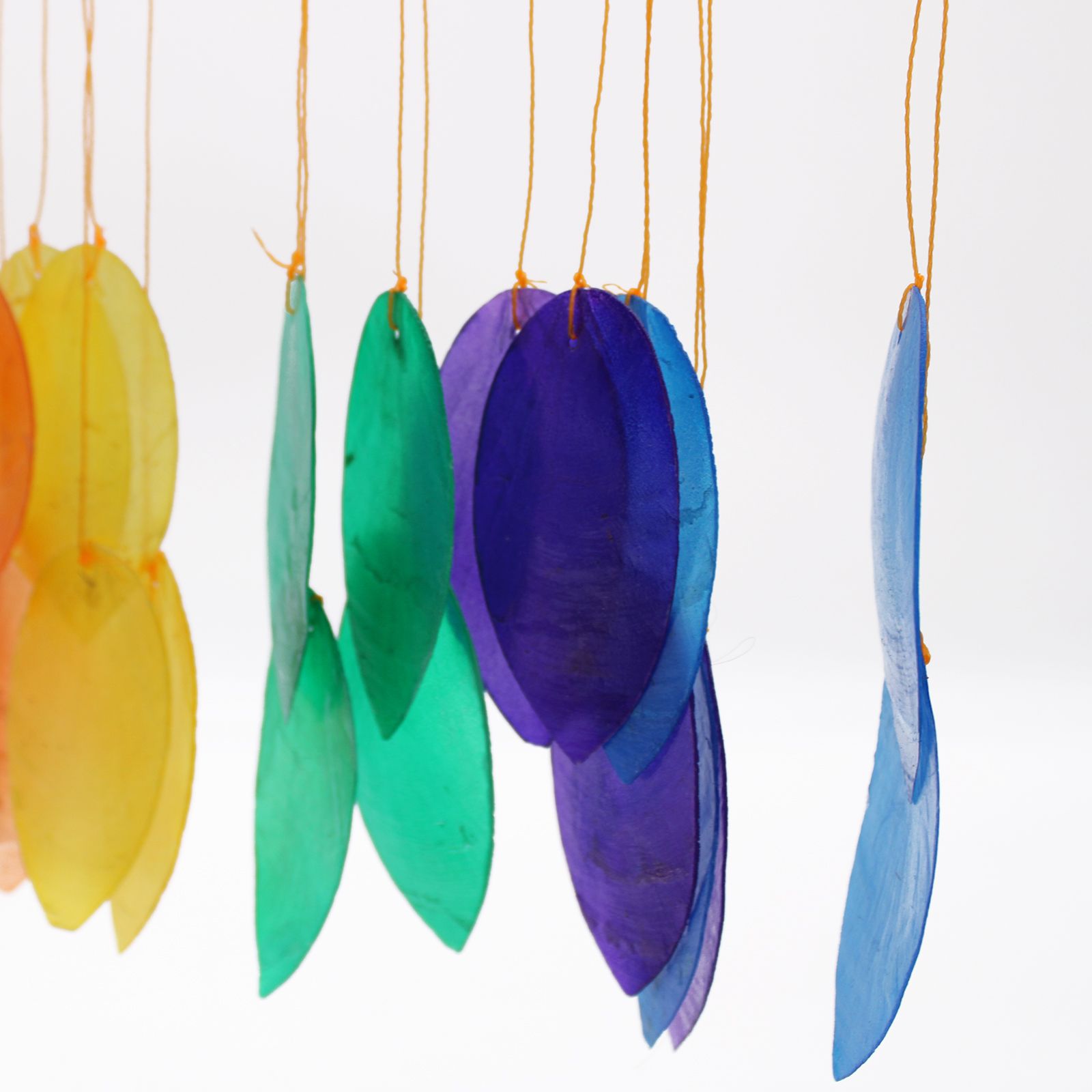 bG9jYWw6Ly9tZWRpYS9TUy9HQy82MFIzMEMxRzZSVjNHQ1NTLzYxMjUzNzg4LmpwZWc.jpg Rainbow Large Leaf Chime - Image 3