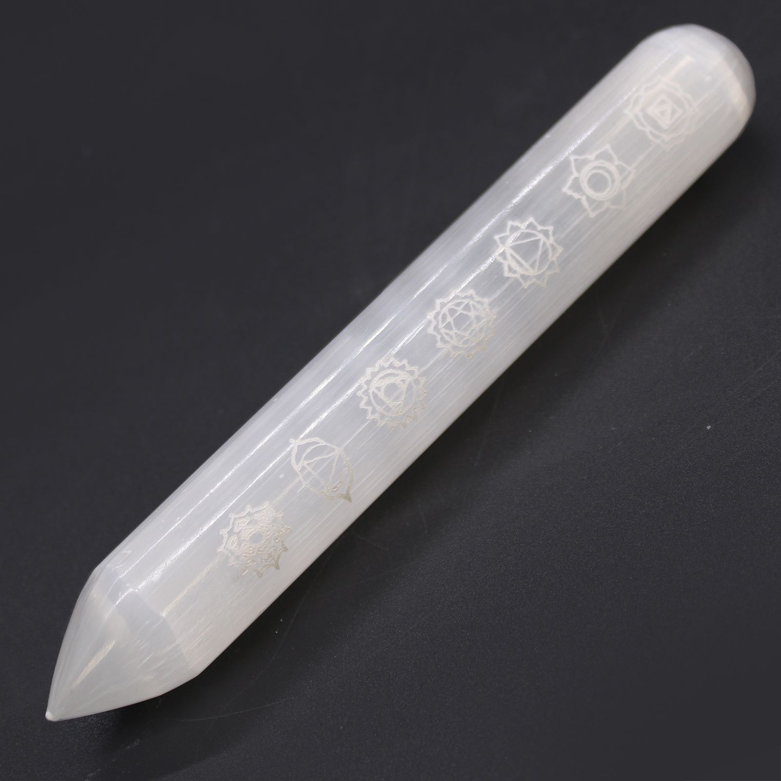 bG9jYWw6Ly9tZWRpYS85Sy8yQy82MFIzMEMxRzZSVjMyQzlLLzhiYTk0NWI0LmpwZWc.jpg Selenite Wand - 16 cm (Point one End) 7 Chakra - Image 2